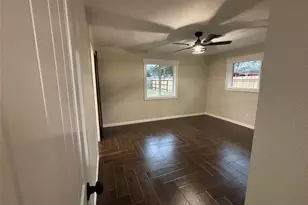 802 Victoria St, Navasota, TX 77868 - Photo 17