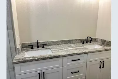 802 Victoria Street, Navasota, TX 77868 - Photo 17