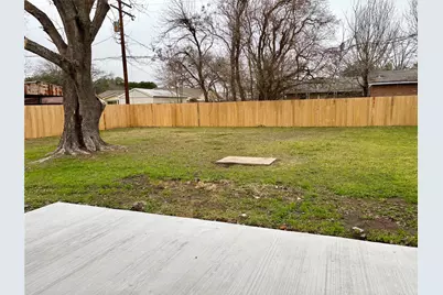802 Victoria Street, Navasota, TX 77868 - Photo 23