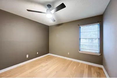10118 Fernstone Lane, Houston, TX 77070 - Photo 9