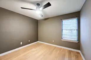 10118 Fernstone Ln, Houston, TX 77070 - Photo 9