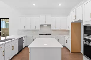 11439 Desert Orangetip Dr, Cypress, TX 77433 - Photo 9