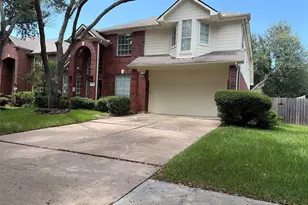 1138 Evandale Ln, Sugar Land, TX 77479 - Photo 3