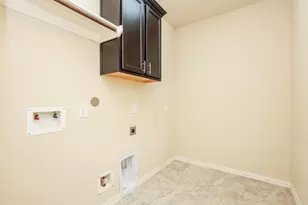 21911 Avalon Queen Dr, Spring, TX 77379 - Photo 17