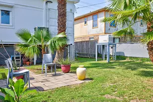 1119 Avenue L, Galveston, TX 77550 - Photo 41