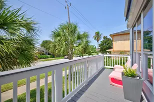 1119 Avenue L, Galveston, TX 77550 - Photo 9