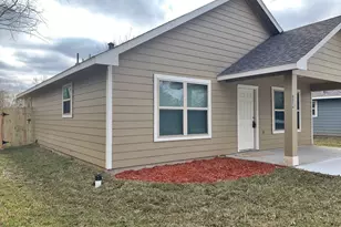 7801 Angus St, Houston, TX 77028 - Photo 15