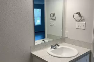 7801 Angus St, Houston, TX 77028 - Photo 13