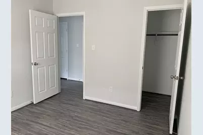 7801 Angus Street, Houston, TX 77028 - Photo 9
