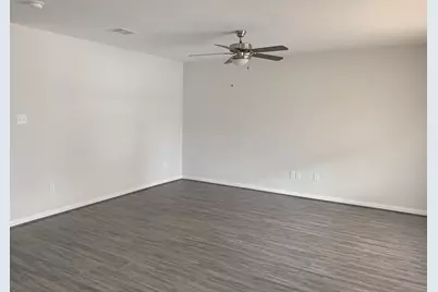 7801 Angus Street, Houston, TX 77028 - Photo 5