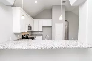 16948 W Ivanhoe, Montgomery, TX 77316 - Photo 13