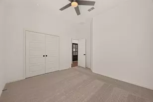 13631 Lago Vis Dr, Iowa Colony, TX 77583 - Photo 29