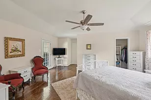 7719 Burning Hills Dr, Houston, TX 77071 - Photo 15
