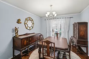 7719 Burning Hills Dr, Houston, TX 77071 - Photo 5