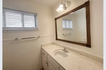 7710 Romney Road, Houston, TX 77036 - Photo 9