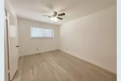 7710 Romney Road, Houston, TX 77036 - Photo 13