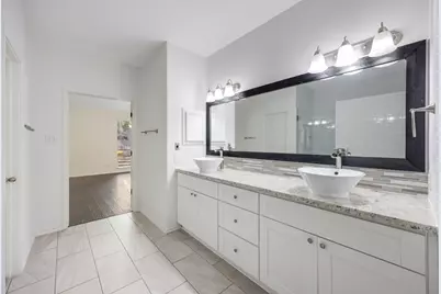 13911 Cypresswood Crossing Boulevard, Houston, TX 77070 - Photo 17