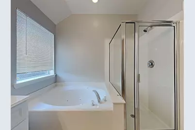 9010 York Hollow Lane, Houston, TX 77044 - Photo 9