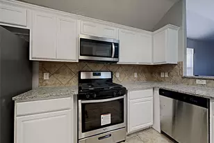 9010 York Hollow Ln, Houston, TX 77044 - Photo 3