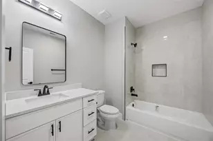 7912 James Franklin, Houston, TX 77088 - Photo 5