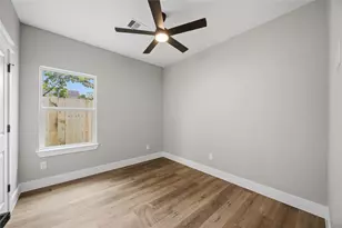 7912 James Franklin, Houston, TX 77088 - Photo 11