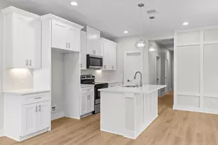 7322 Phillips St, Houston, TX 77088 - Photo 3