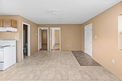 2200 Peach Avenue #4, Bay City, TX 77414 - Photo 11