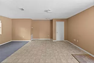 2200 Peach Ave, Bay City, TX 77414 - Photo 9