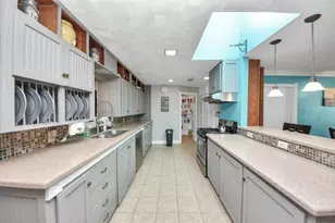 12118 Palmbeach St, Houston, TX 77034 - Photo 11