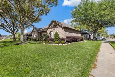 3931 Bolivia Drive, Pasadena, TX 77504 - Photo 9