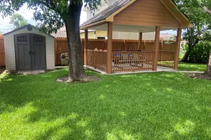 1204 9th St, Galena Park, TX 77547 - Photo 7