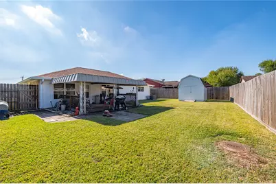10107 Rocky Hollow Road, La Porte, TX 77571 - Photo 29