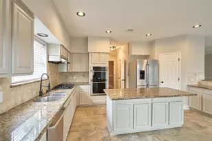 28130 Laura Ct, Conroe, TX 77385 - Photo 15