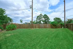 28130 Laura Ct, Conroe, TX 77385 - Photo 47