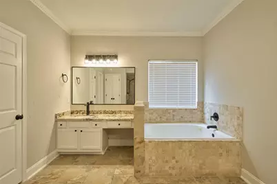 28130 Laura Court, Conroe, TX 77385 - Photo 25