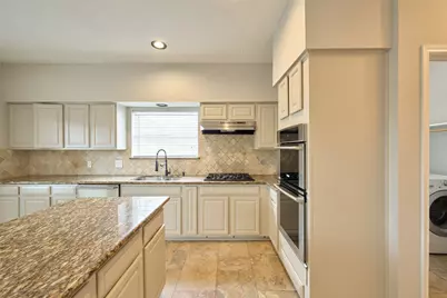 28130 Laura Court, Conroe, TX 77385 - Photo 17