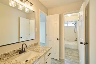 28130 Laura Ct, Conroe, TX 77385 - Photo 33