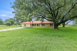 970 Martin Rd, Madisonville, TX 77864 - Photo 1