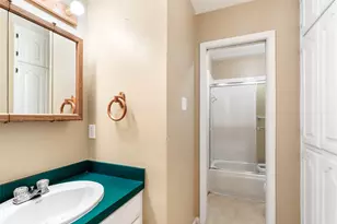 1002 Ransom St, Anahuac, TX 77514 - Photo 25