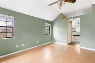 1002 Ransom St, Anahuac, TX 77514 - Photo 21