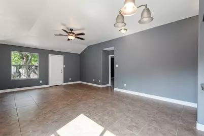 718 Saint Edwards Green Drive, Houston, TX 77015 - Photo 13