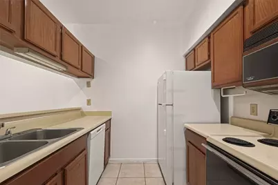 2121 El Paseo #2005, Houston, TX 77054 - Photo 5