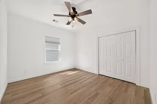 716 Zoe St, Houston, TX 77020 - Photo 27