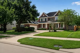 4627 Lake Knoll Ct, Sugar Land, TX 77479 - Photo 3