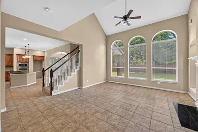 4627 Lake Knoll Court, Sugar Land, TX 77479 - Photo 13