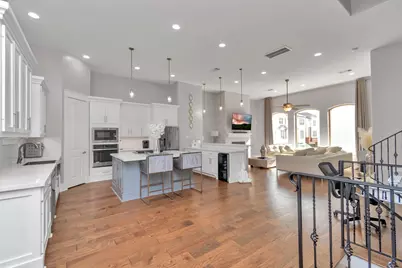 4962 Edison Park Lane, Houston, TX 77081 - Photo 3