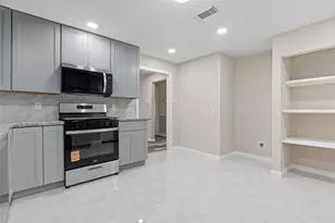 10613 Chadwick St, Houston, TX 77029 - Photo 15