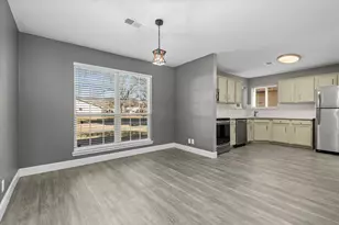 2615 Blue Mist Dr, Sugar Land, TX 77498 - Photo 9