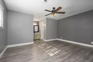 2615 Blue Mist Dr, Sugar Land, TX 77498 - Photo 13