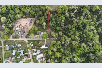 13170 Creekwood Ln, Conroe, TX 77306 - Photo 3